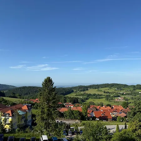 Panoramablick Mit Pool Und Sauna Inklusive Apartamento