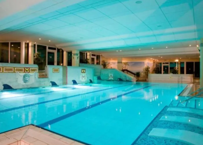 Panoramablick Mit Pool Und Sauna Inklusive